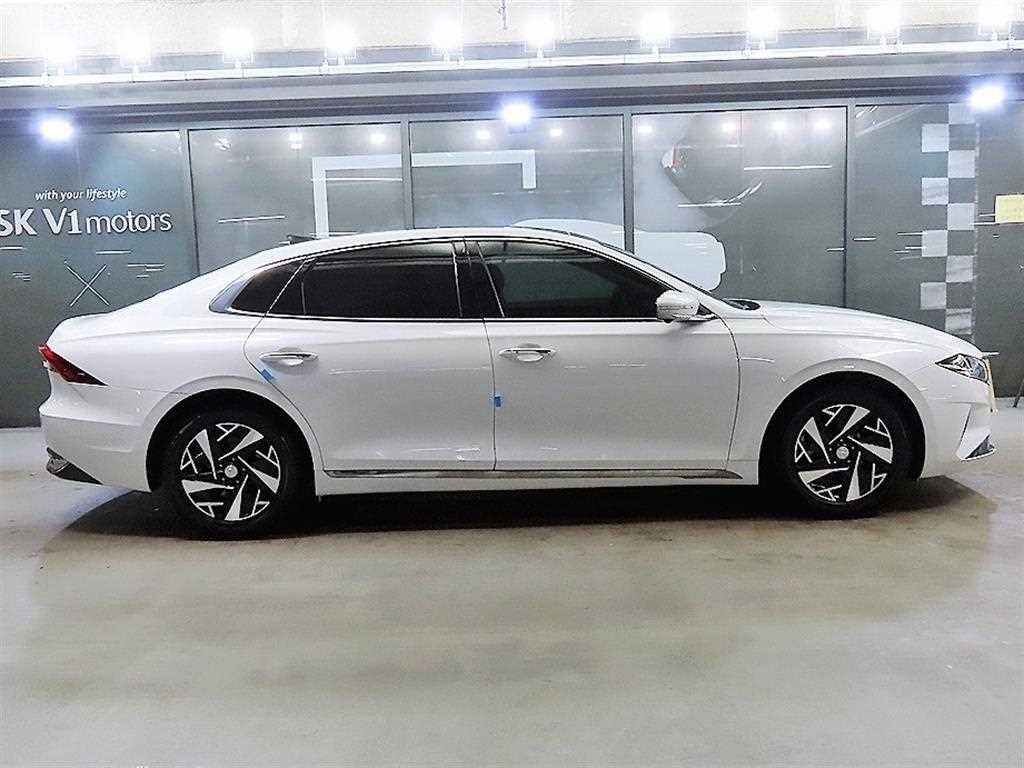HYUNDAI Grandeur - Vista 3