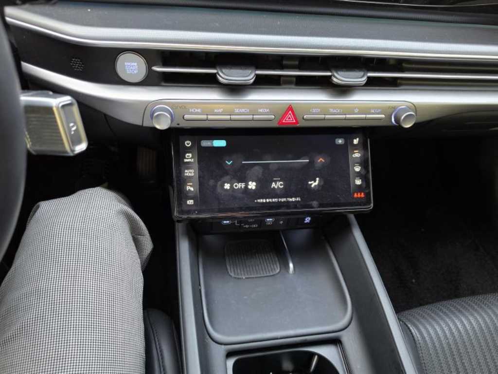 HYUNDAI Grandeur - Vista 6