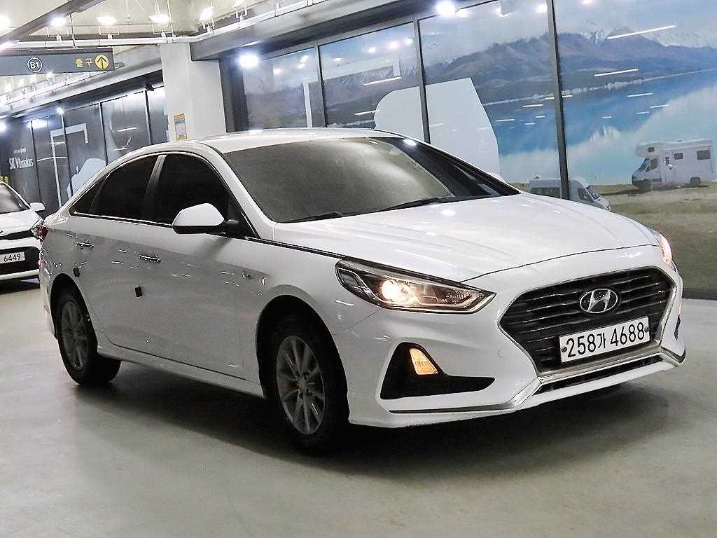 HYUNDAI Sonata 2019 Blanco - Importación desde Corea - HF Imports Iquique - Foto 1