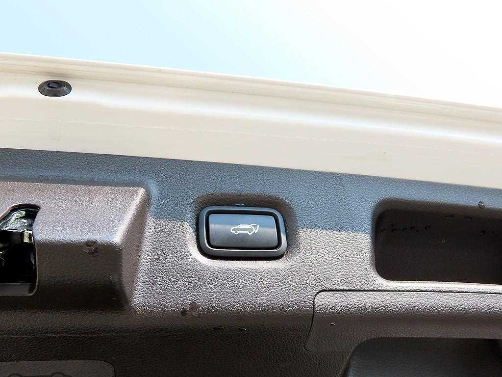 HYUNDAI Santa Fe 2020 Blanco - Importación desde Corea - HF Imports Iquique - Foto 16