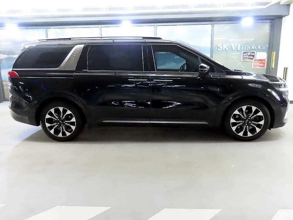 KIA Carnival - Vista 3