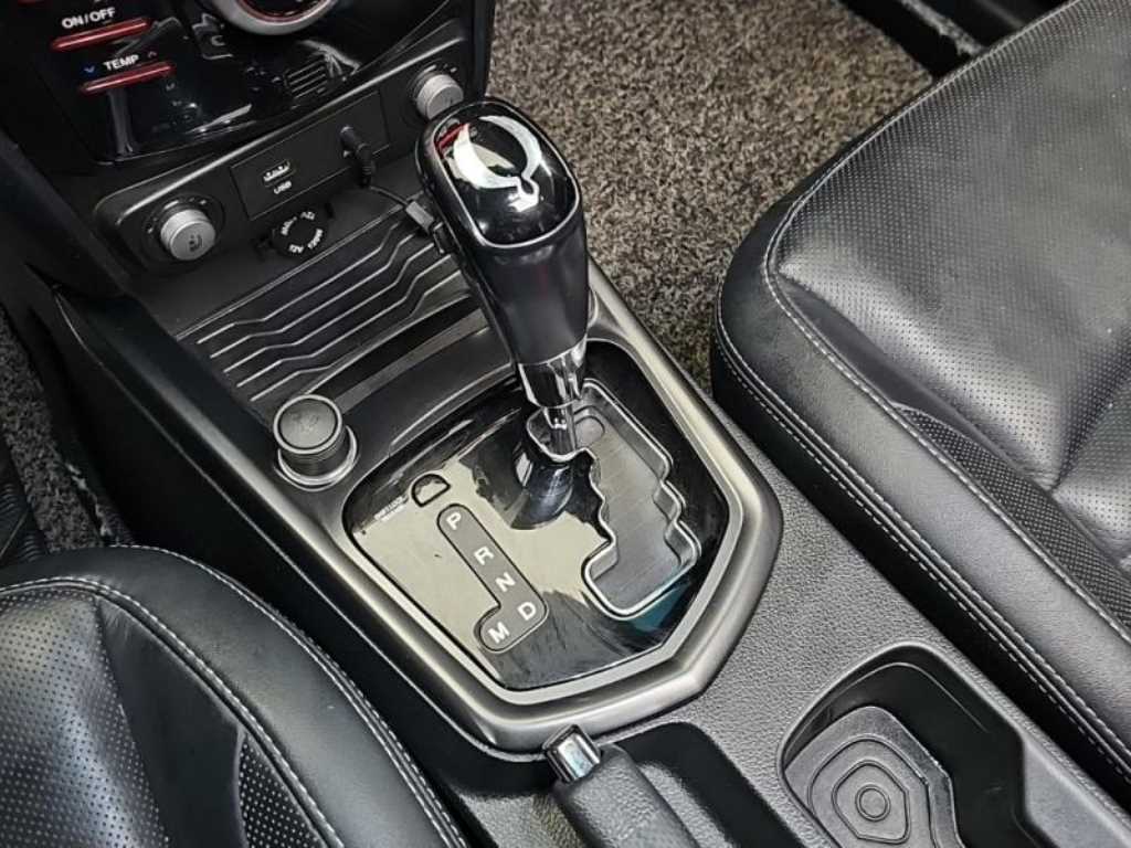 Ssangyong Tivoli - Vista 11