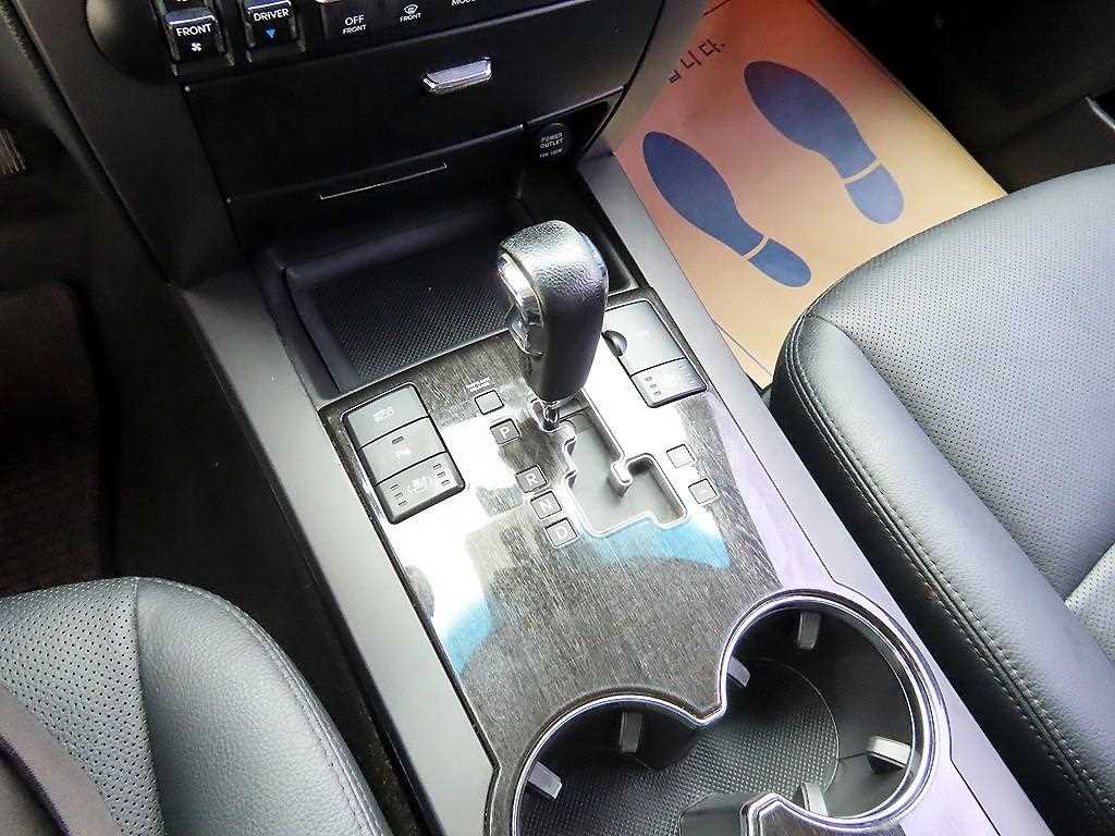 KIA Mohave - Vista 10