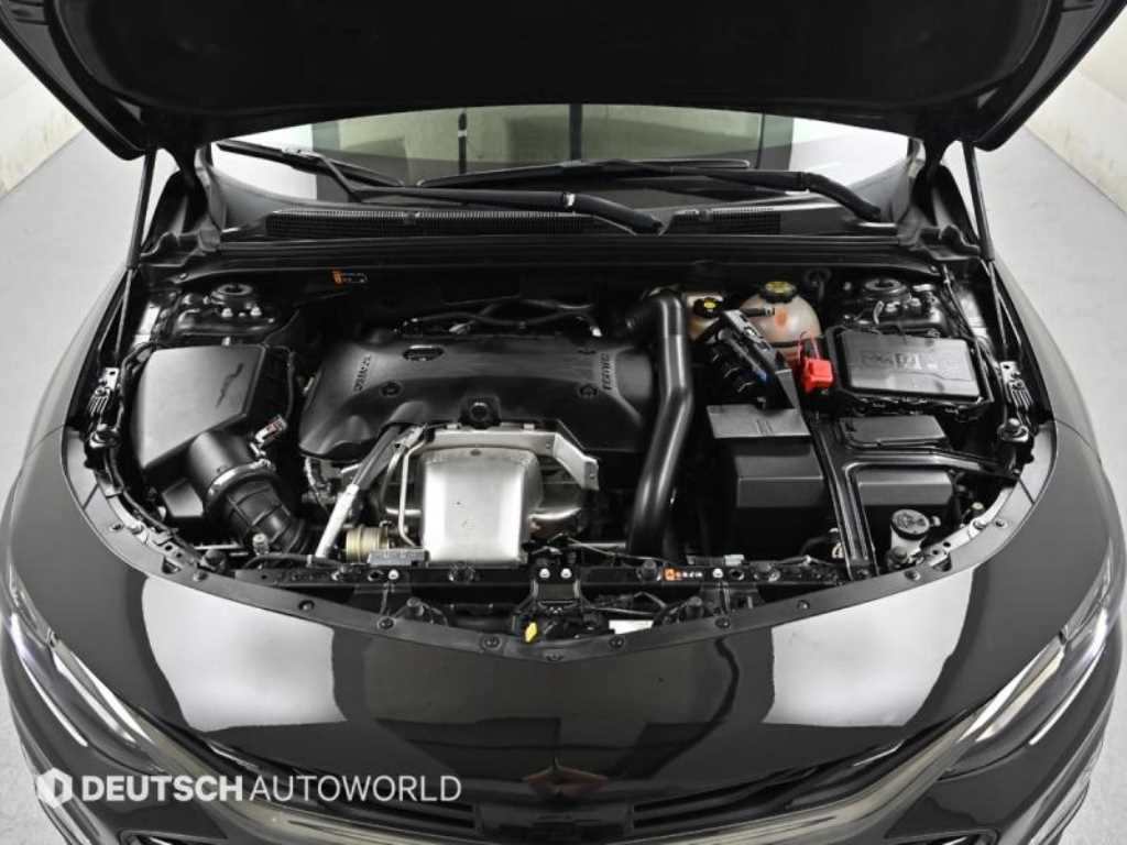 Chevrolet Malibu - Vista 6