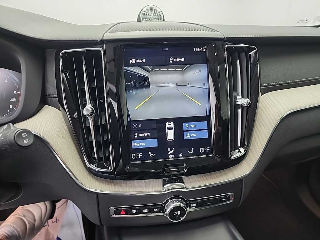 Volvo XC60 - Vista 10