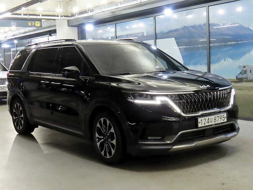 KIA Carnival 2022 Negro - Importación desde Corea - HF Imports Iquique - Foto 1