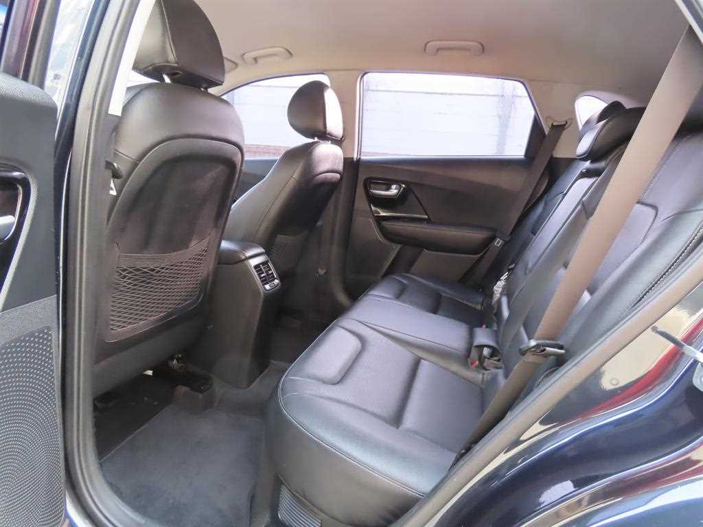 KIA Niro - Vista 8