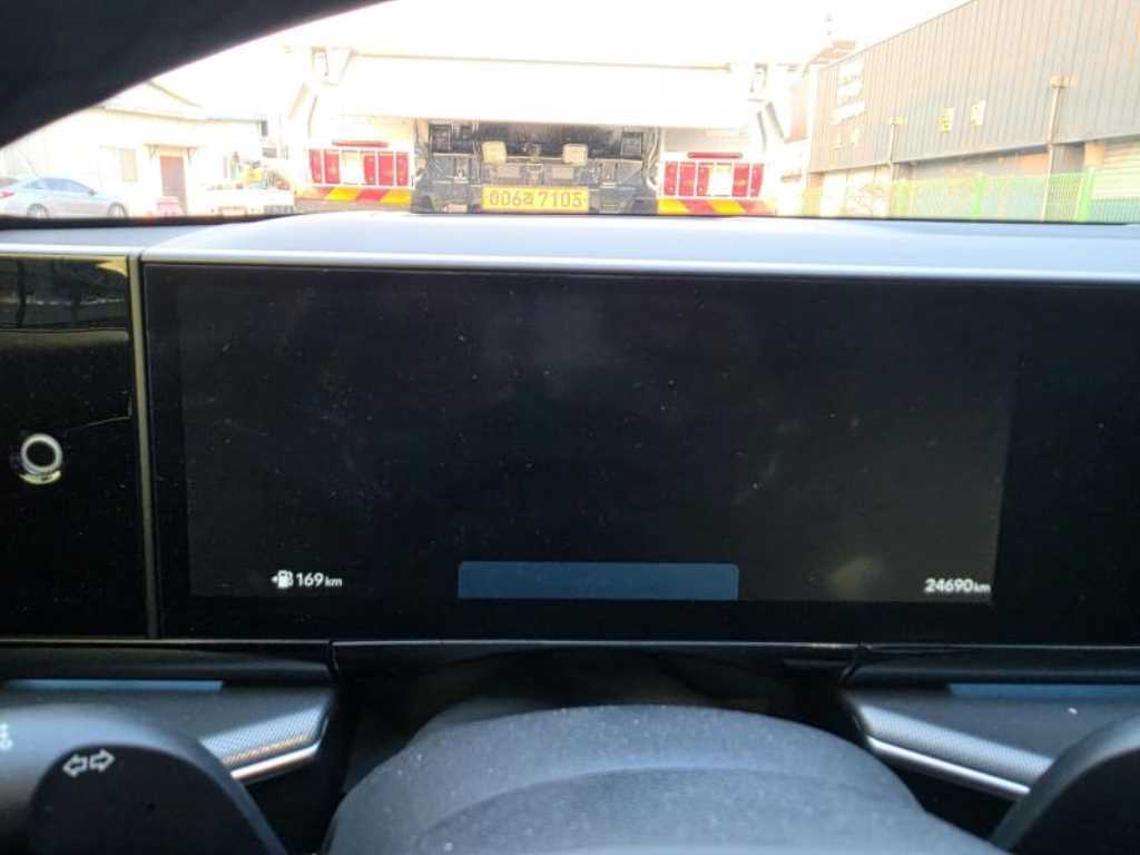 HYUNDAI Grandeur - Vista 7