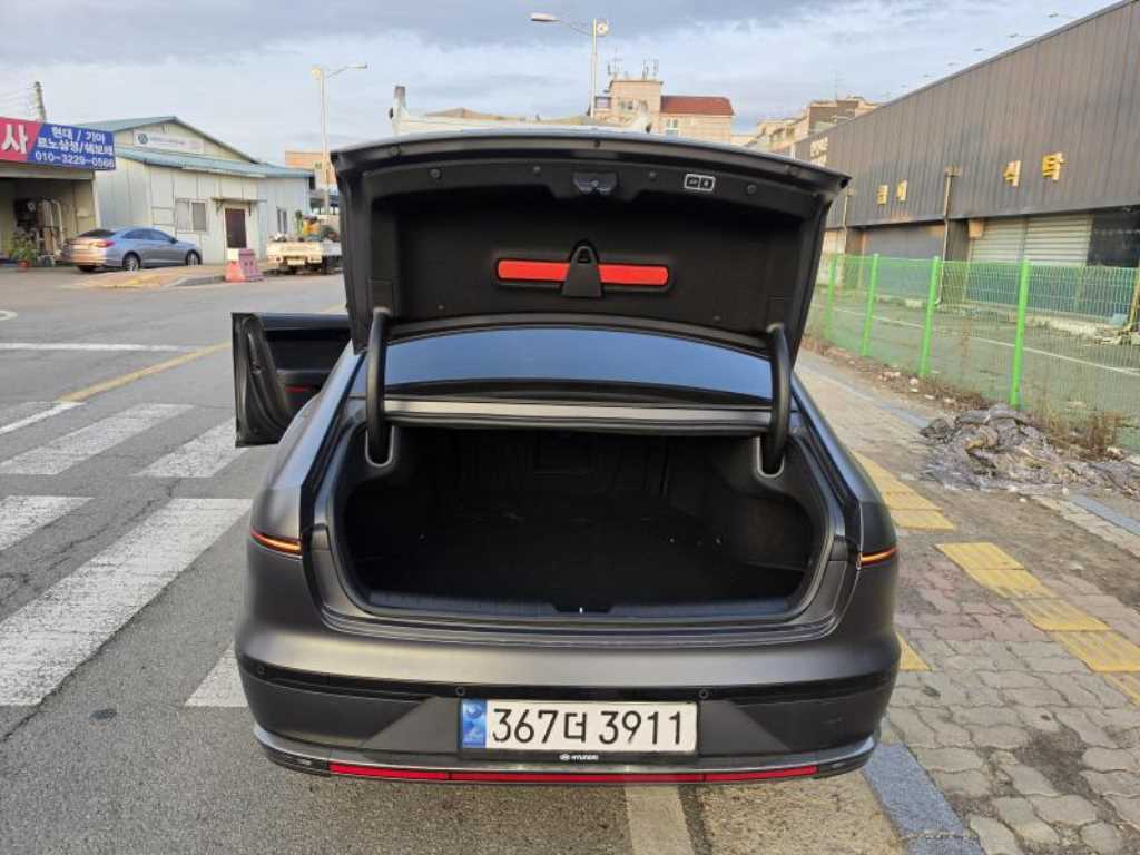 HYUNDAI Grandeur - Vista 12