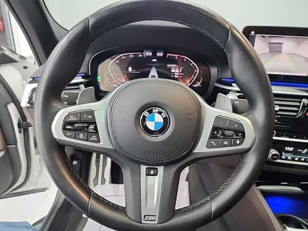 BMW 5 Series - Vista 8