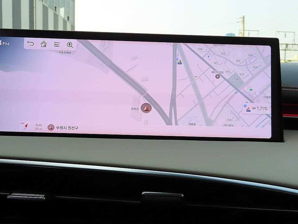 Genesis GV70 2025 Blanco - Importación desde Corea - HF Imports Iquique - Foto 14