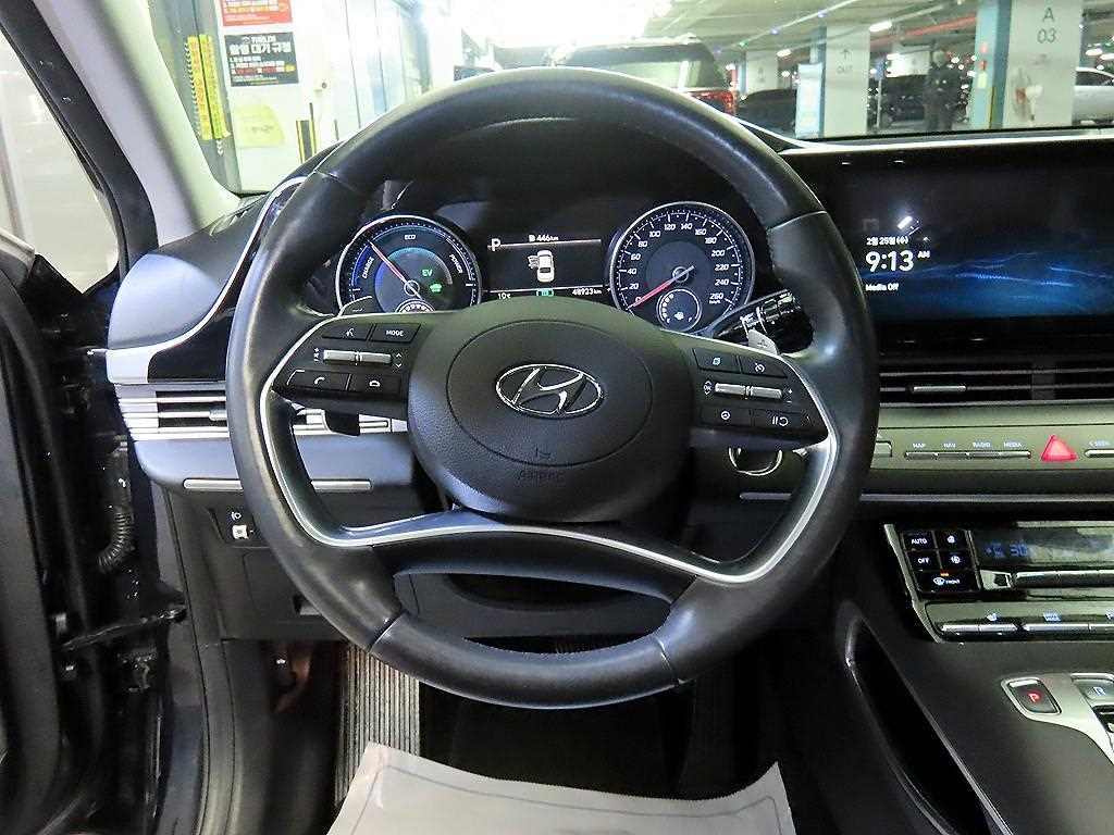 HYUNDAI Grandeur - Vista 8