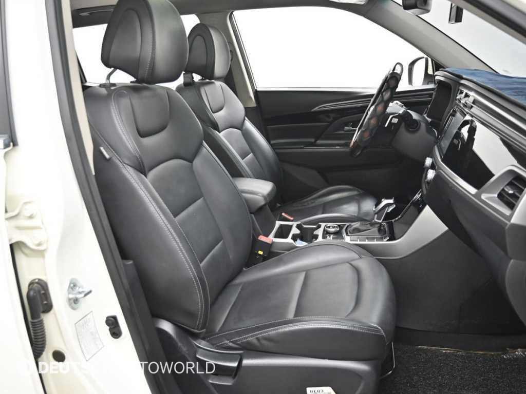 Ssangyong Korando - Vista 10