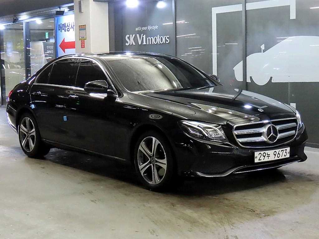 Mercedes Benz E class 2017 - Importación desde Corea - HF Imports Iquique - Foto 1