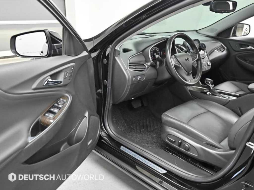 Chevrolet Malibu - Vista 11