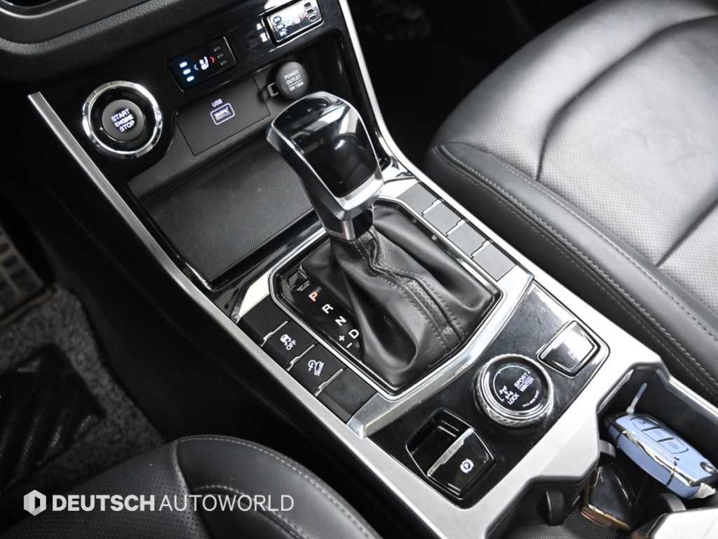 Ssangyong Korando - Vista 9