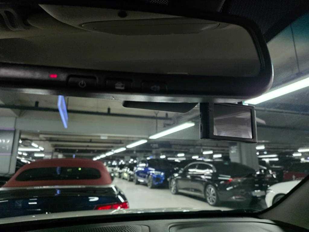 Ssangyong Tivoli - Vista 11