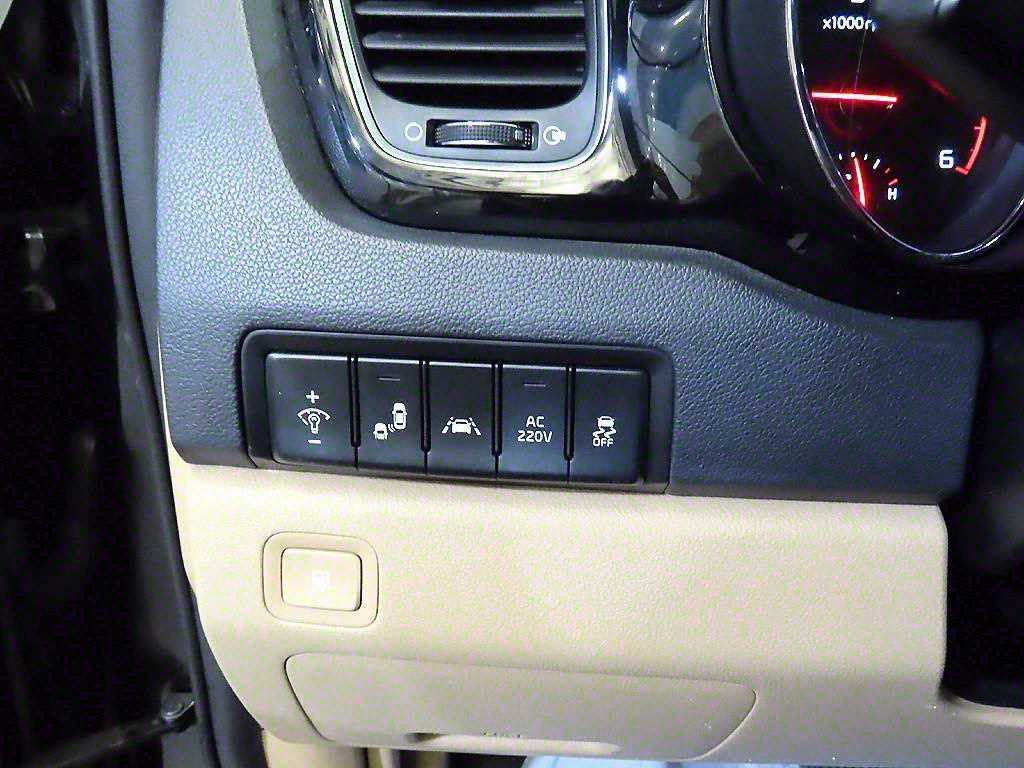 KIA Carnival 2019 Negro - Importación desde Corea - HF Imports Iquique - Foto 15