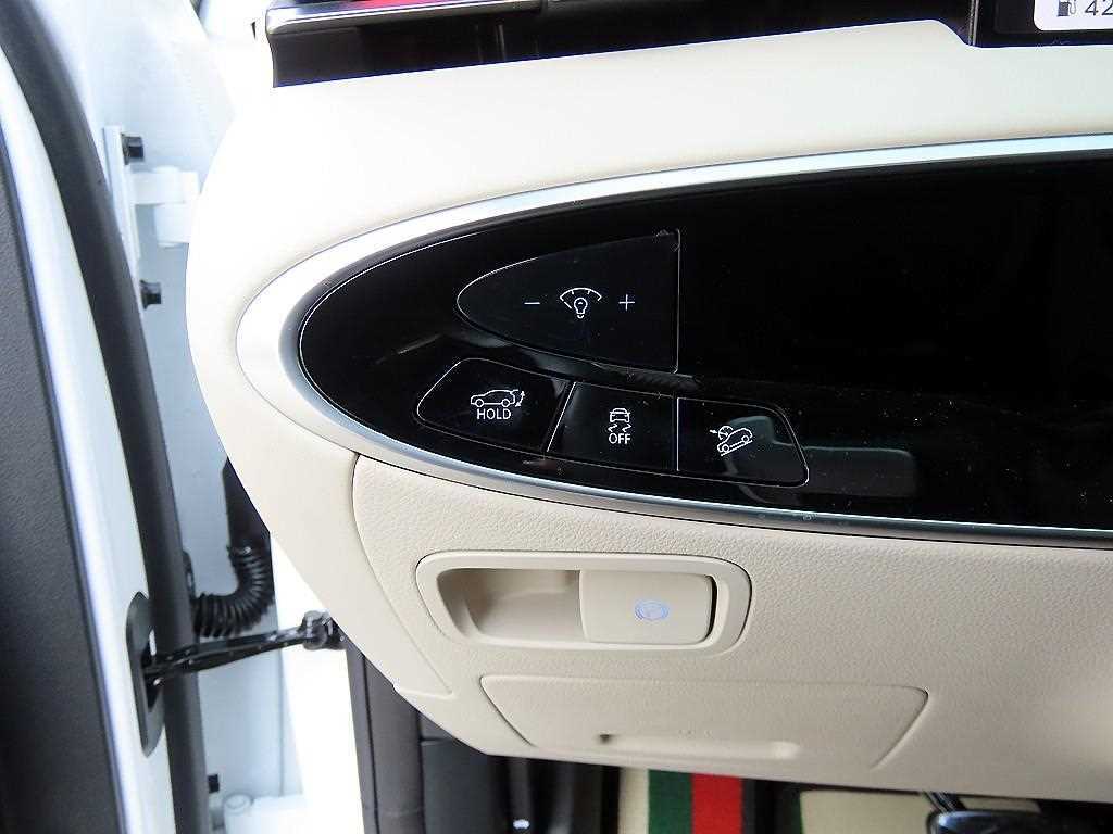 Genesis GV70 - Vista 11