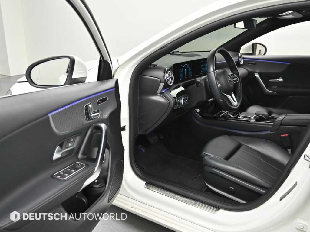 Mercedes Benz A Class - Vista 11