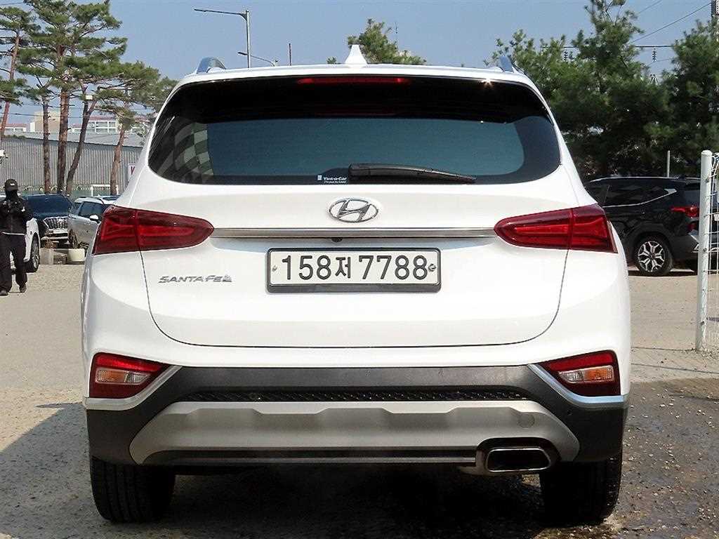 HYUNDAI Santa Fe - Vista 4