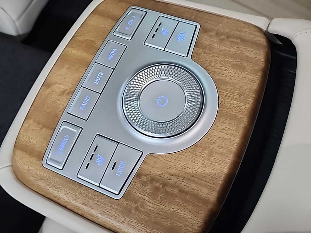 Genesis G80 2021 Negro - Importación desde Corea - HF Imports Iquique - Foto 15