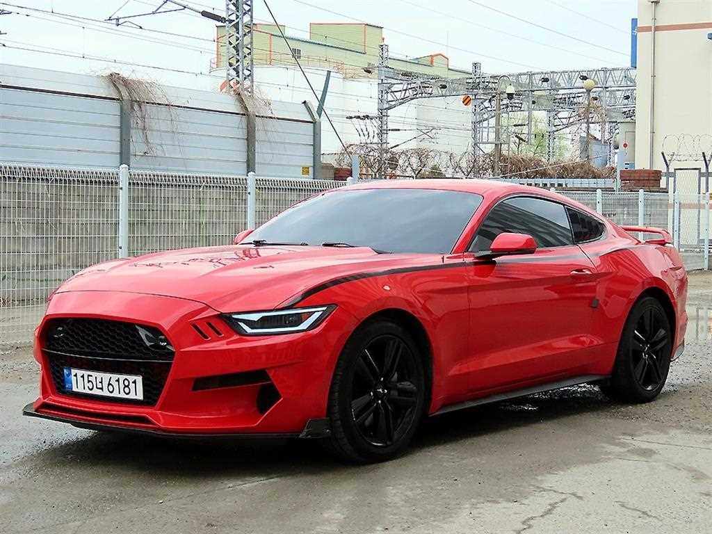 Ford Mustang - Vista 2
