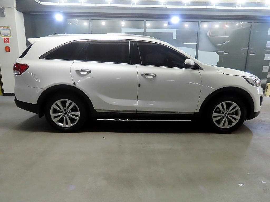 KIA Sorento - Vista 3