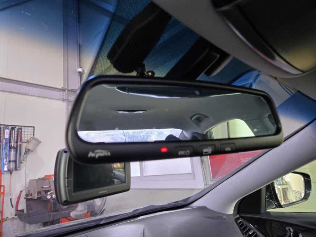 HYUNDAI Grandeur - Vista 9