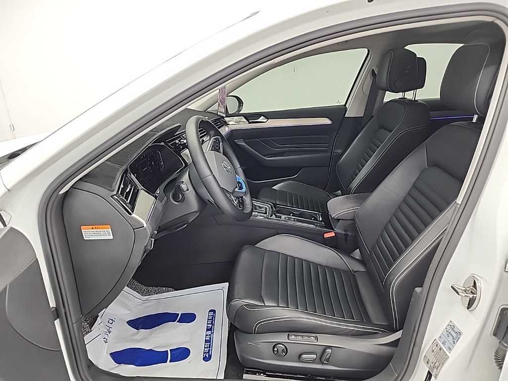 Volkswagen Passat - Vista 11