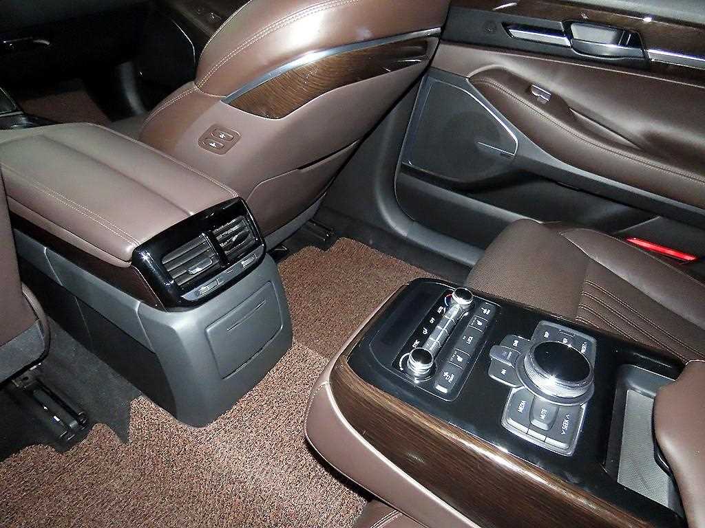 Genesis EQ900 2017 Negro - Importación desde Corea - HF Imports Iquique - Foto 18