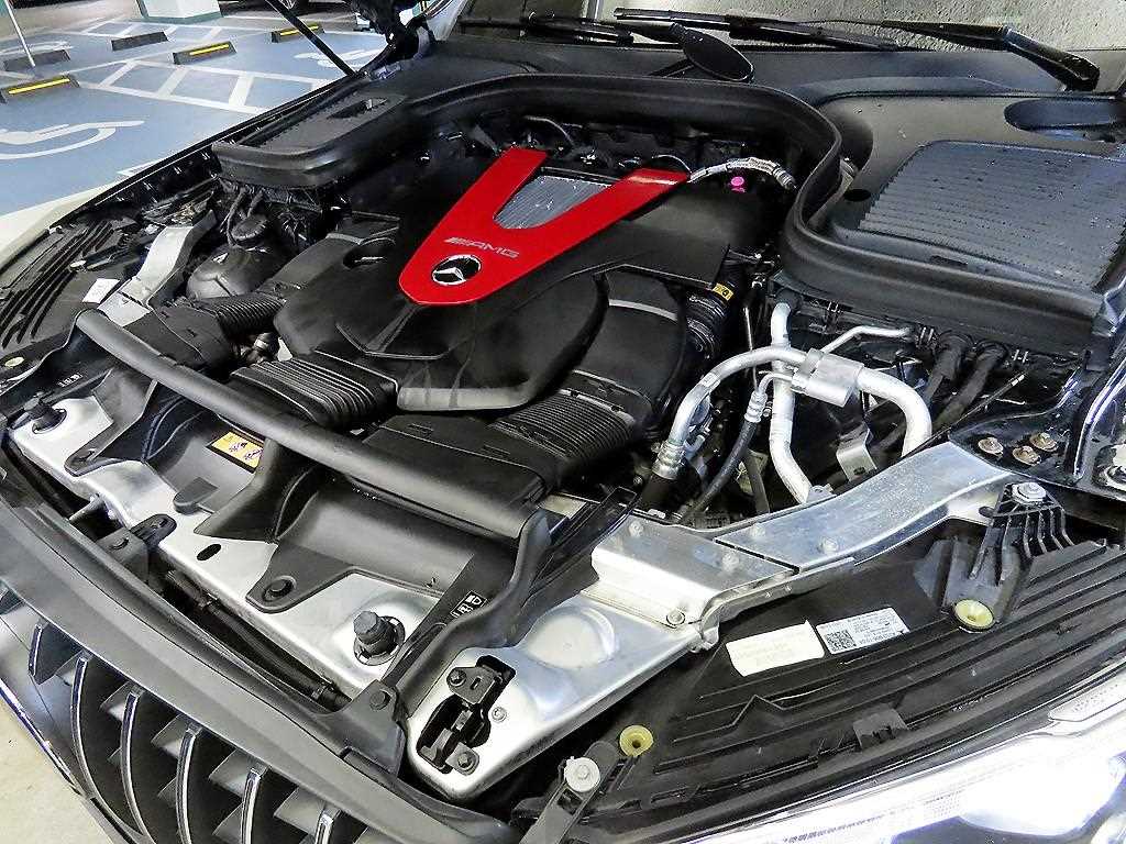 Mercedes Benz GLC Class 2023 Negro - Importación desde Corea - HF Imports Iquique - Foto 19