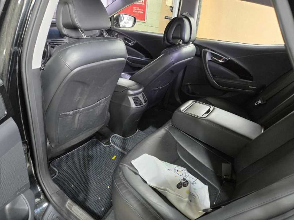 HYUNDAI Grandeur - Vista 12