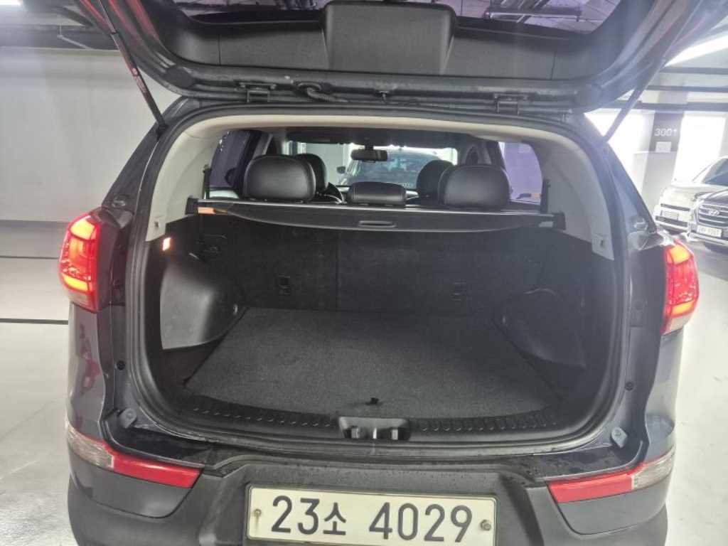 KIA Sportage - Vista 10