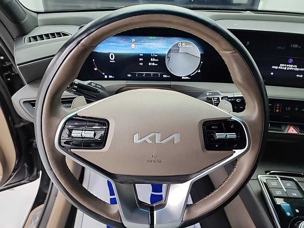 KIA K8 - Vista 9
