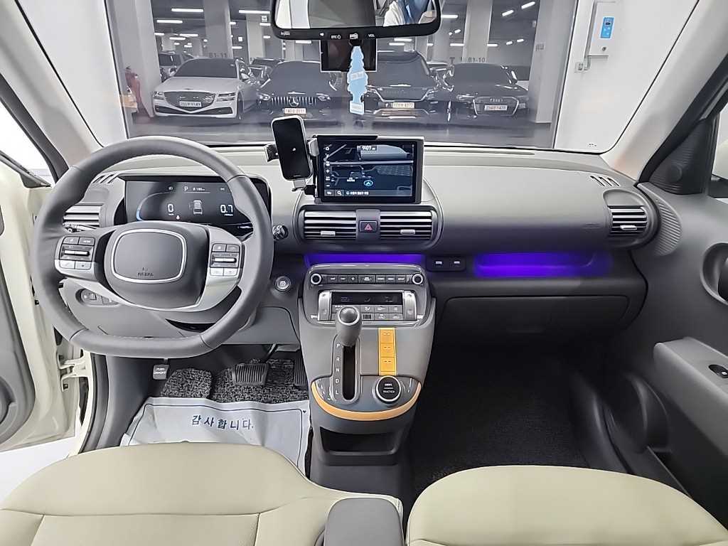 HYUNDAI Casper - Vista 7