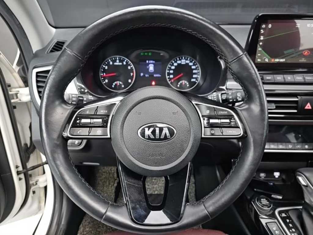 KIA Seltos - Vista 6