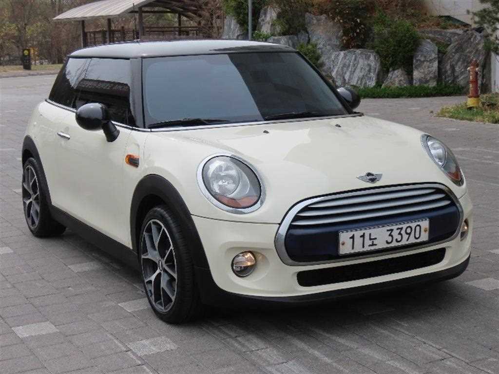 Mini Cooper - Vista 2