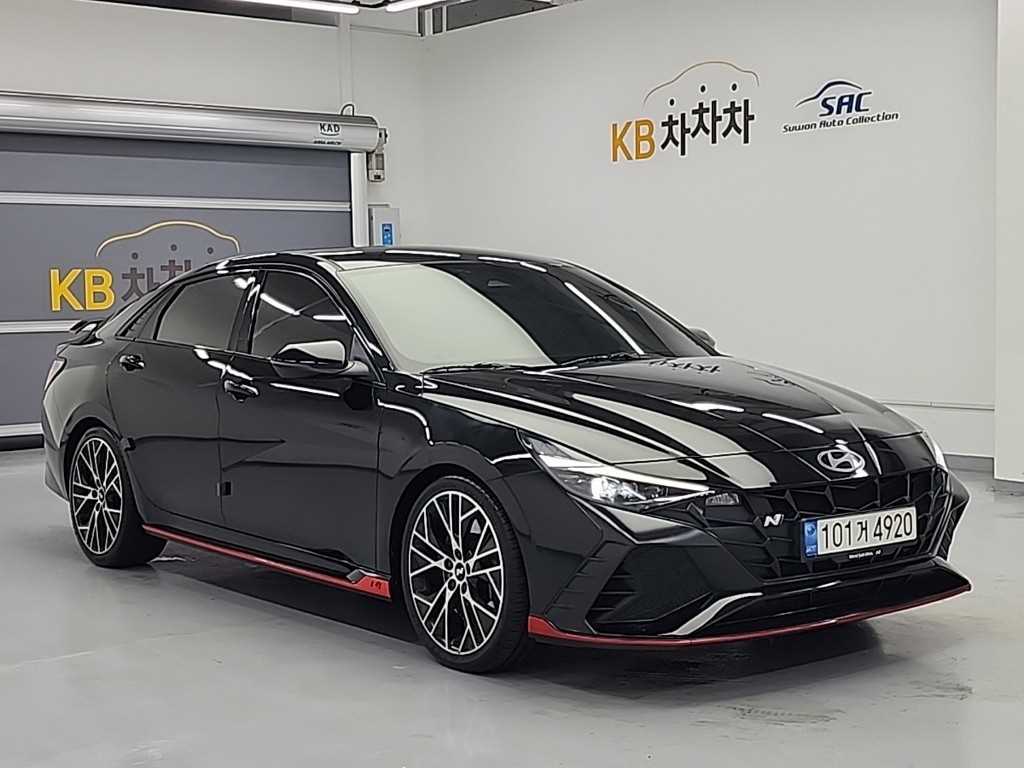 HYUNDAI Avante - Vista 4