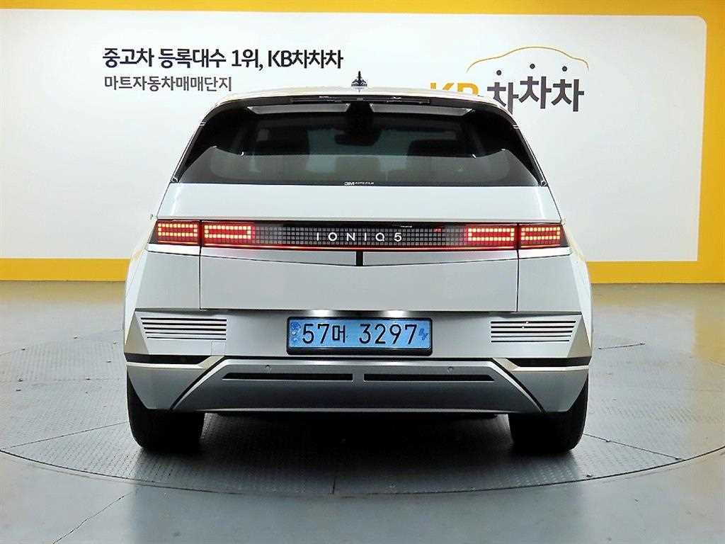 HYUNDAI Ioniq 5 - Vista 3