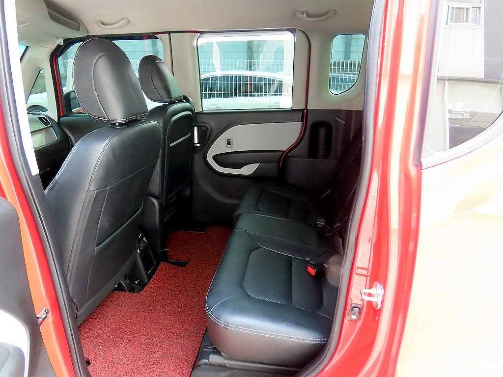 KIA Ray - Vista 6
