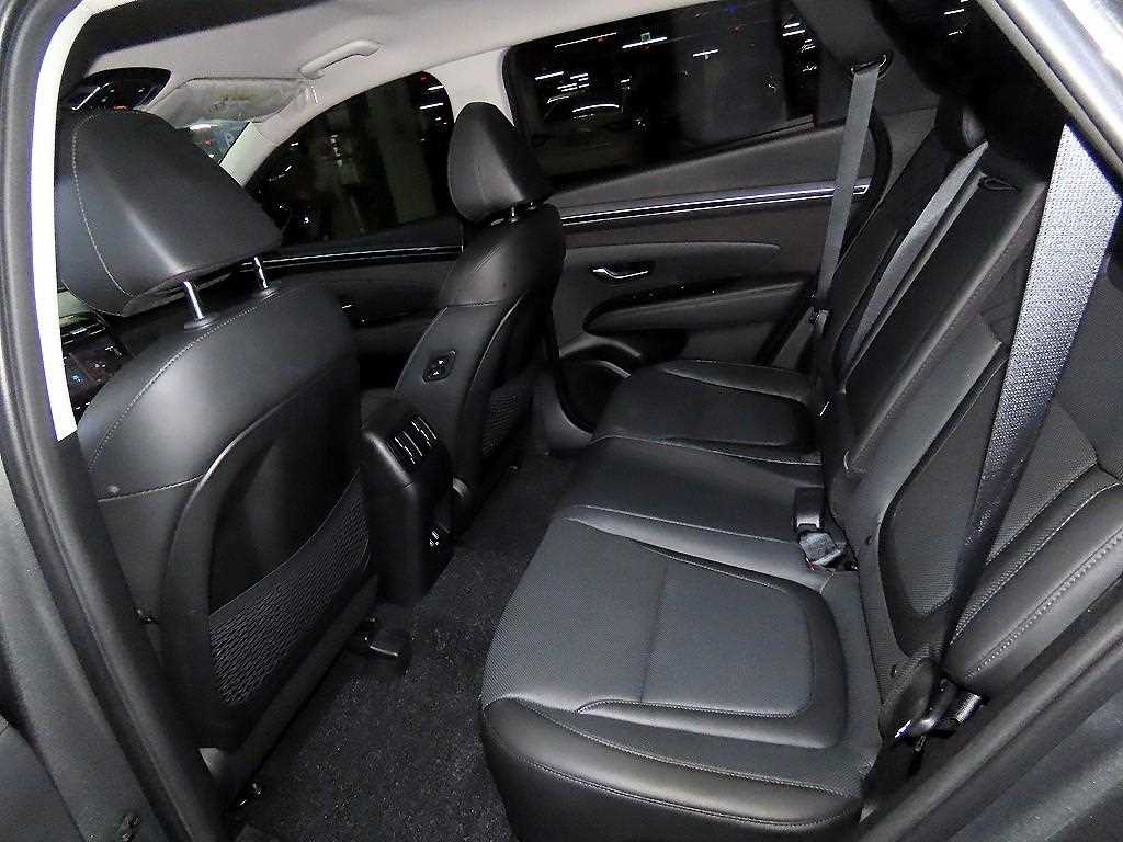 HYUNDAI Tucson - Vista 7