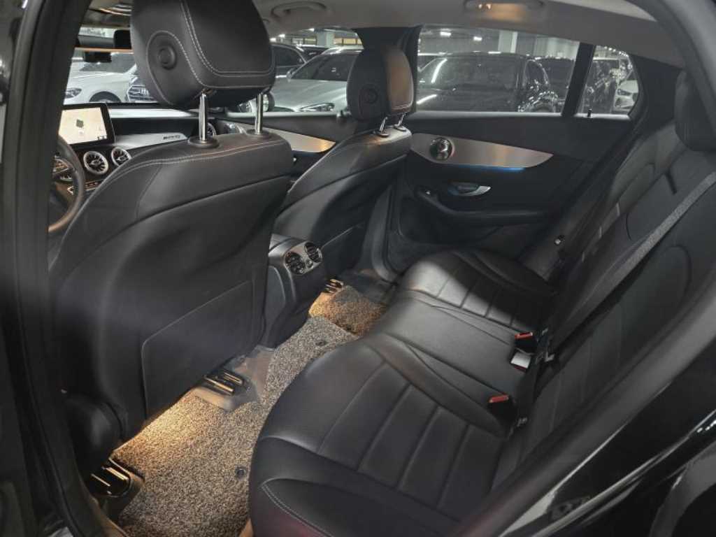 Mercedes Benz GLC Class - Vista 9