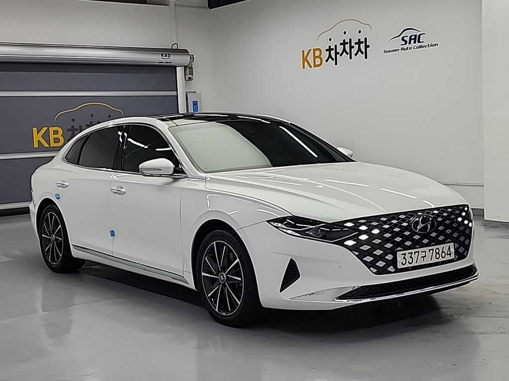 HYUNDAI Grandeur - Vista 4