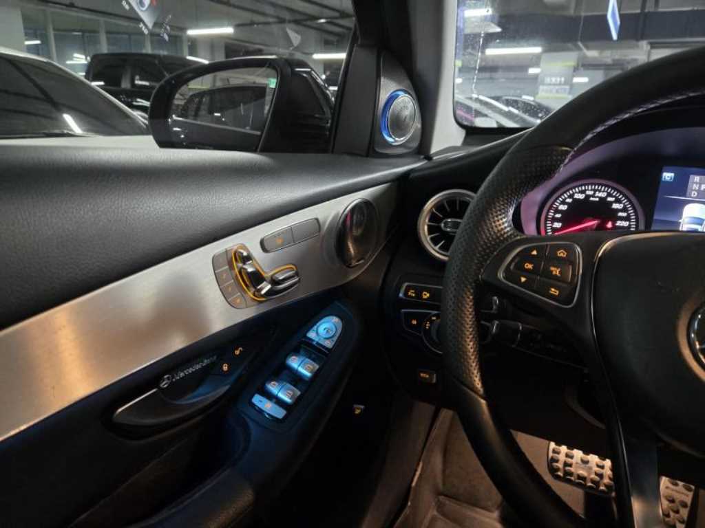 Mercedes Benz GLC Class 2018 Negro - Importación desde Corea - HF Imports Iquique - Foto 14