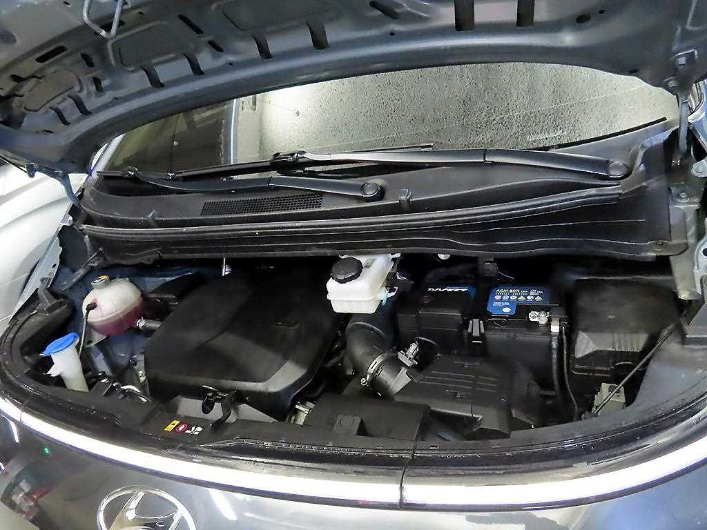 HYUNDAI Staria 2022 Gris - Importación desde Corea - HF Imports Iquique - Foto 19