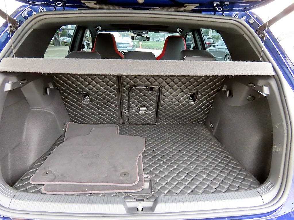 Volkswagen Golf 2023 Azul - Importación desde Corea - HF Imports Iquique - Foto 16