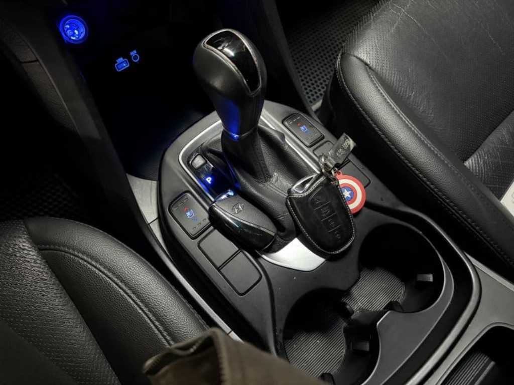 HYUNDAI Santa Fe - Vista 8