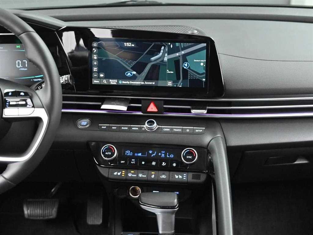 HYUNDAI Avante 2025 Blanco - Importación desde Corea - HF Imports Iquique - Foto 14