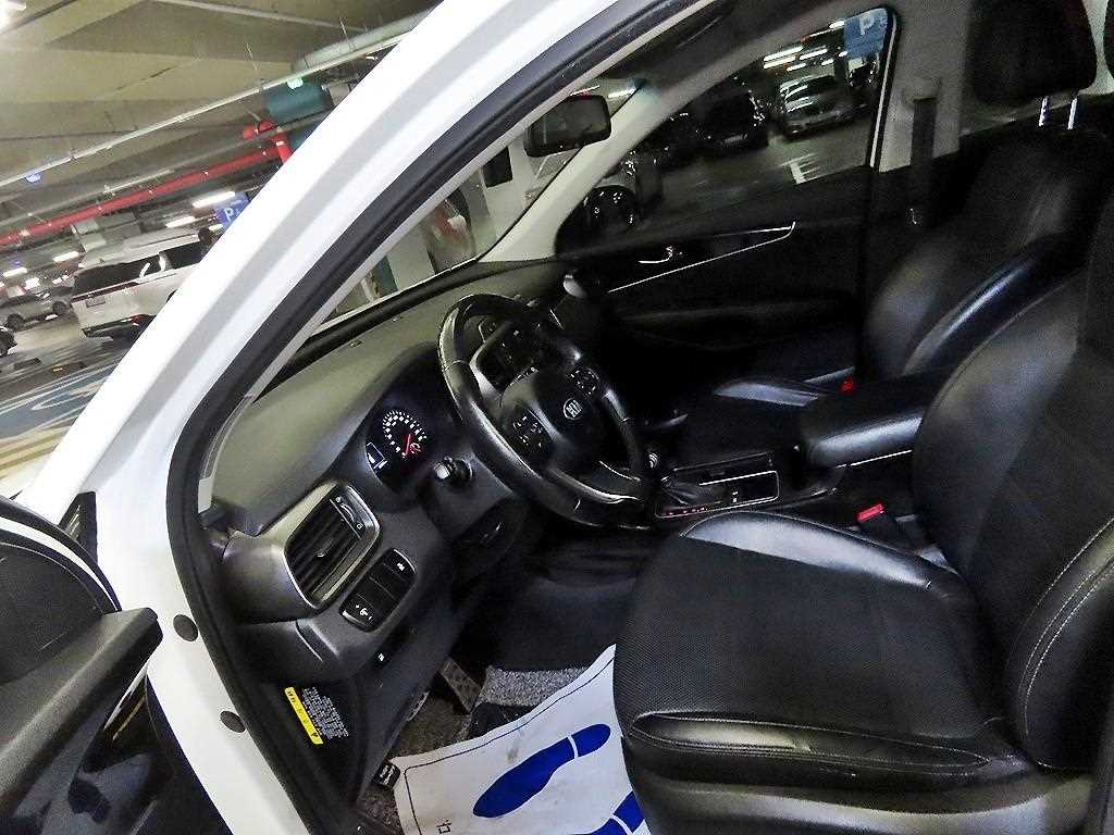 KIA Sorento - Vista 6